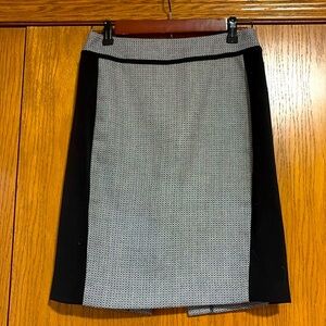 Black and white pencil skirt